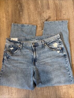 GAP Loose Mid Rise Women Medium Blue Straight Jeans Distressed size 18 34R